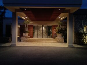 万国津梁館LED化改修工事(R7-2)